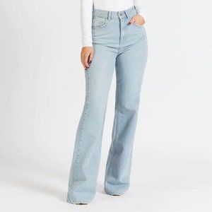 WIDE LEG JEANS